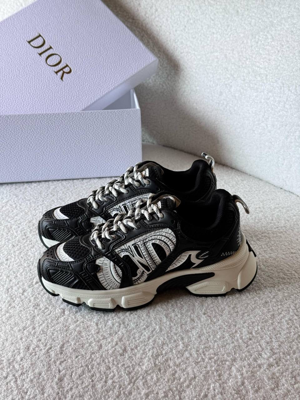 Dior Sneakers