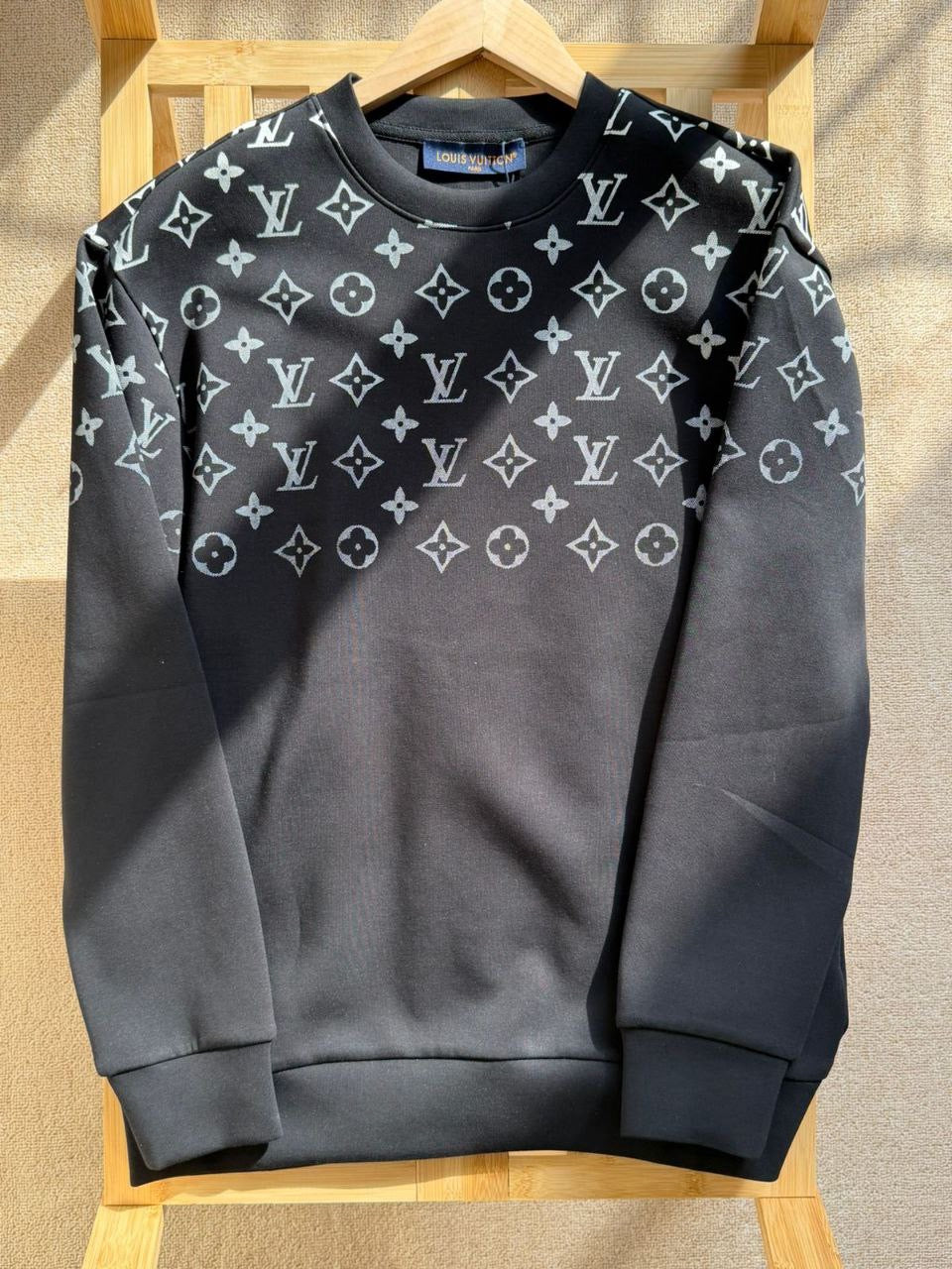 Louis Vuitton Sweatshirt
