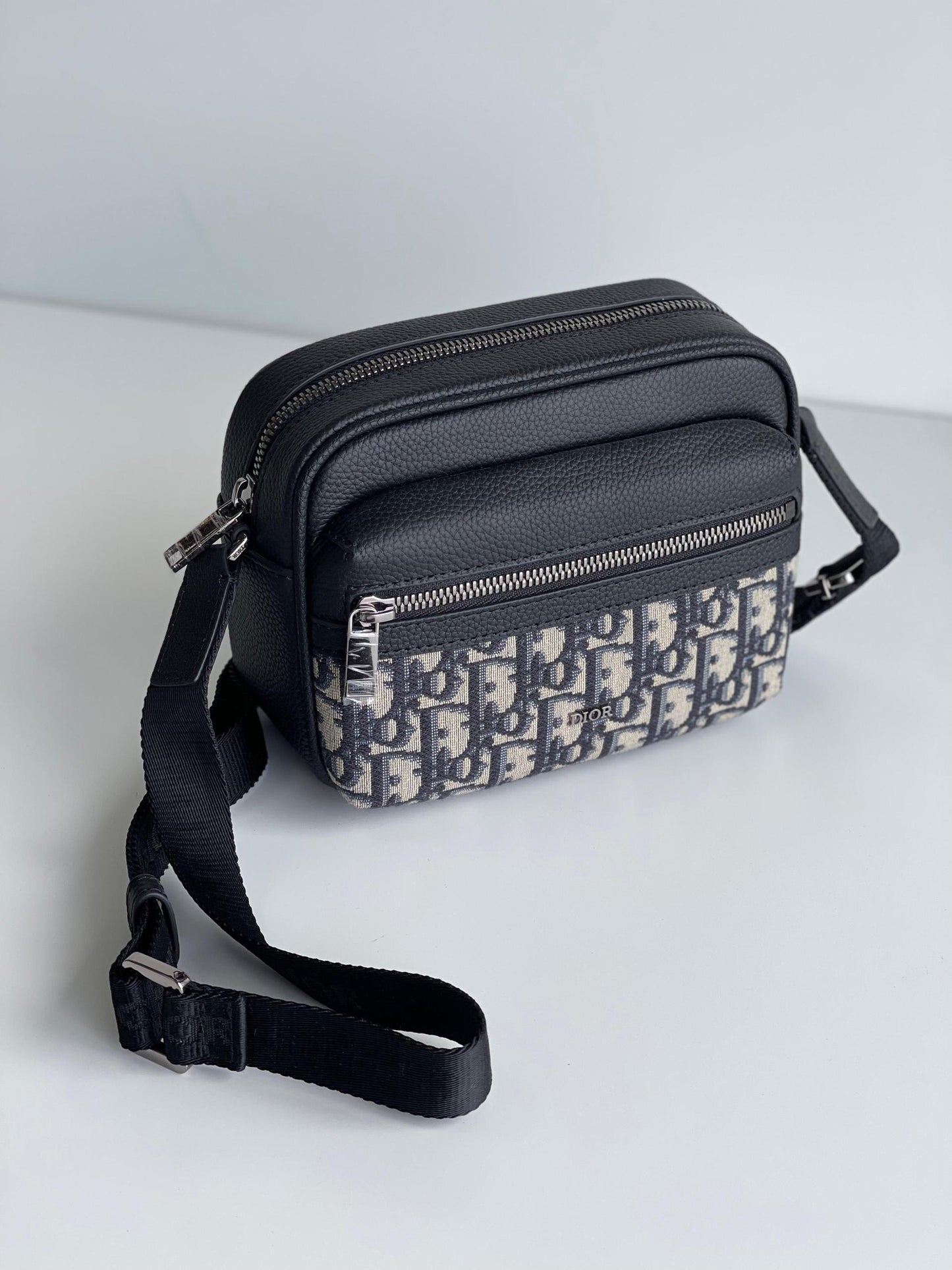 Dior Messenger Bag (VIP Quality)