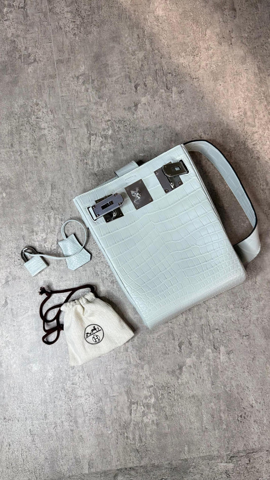 Hermes Backpack (VIP Quality)