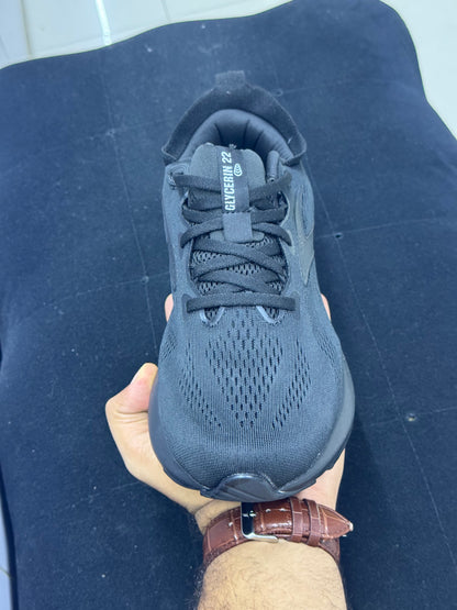 Brooks Sneakers