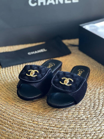 Chanel Slipper