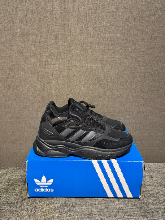 Adidas Retropy F90