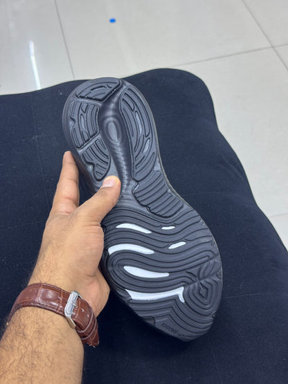 Brooks Sneakers