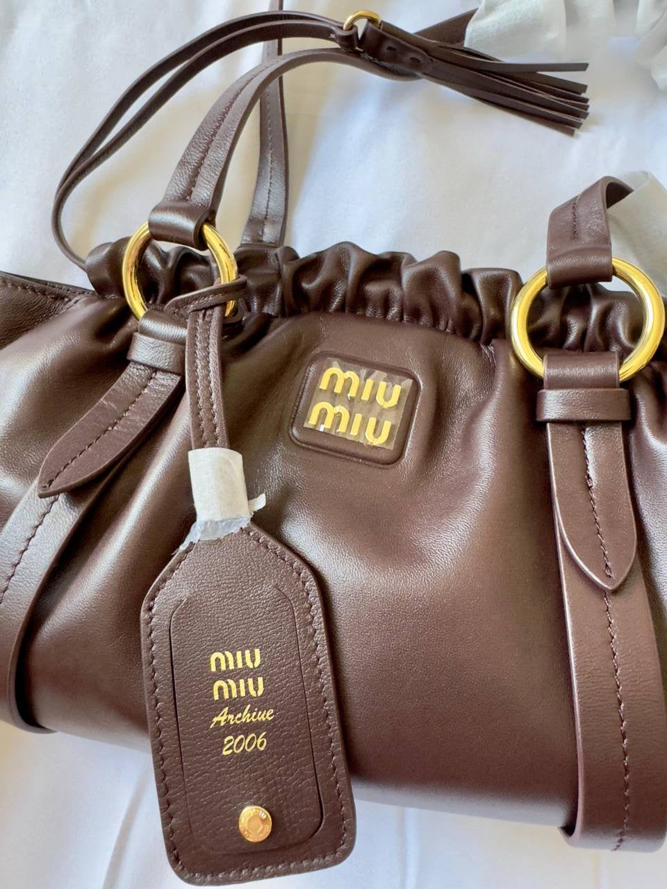 Miu Miu Joie Nappa Shoulder Bags (VIP Quality)