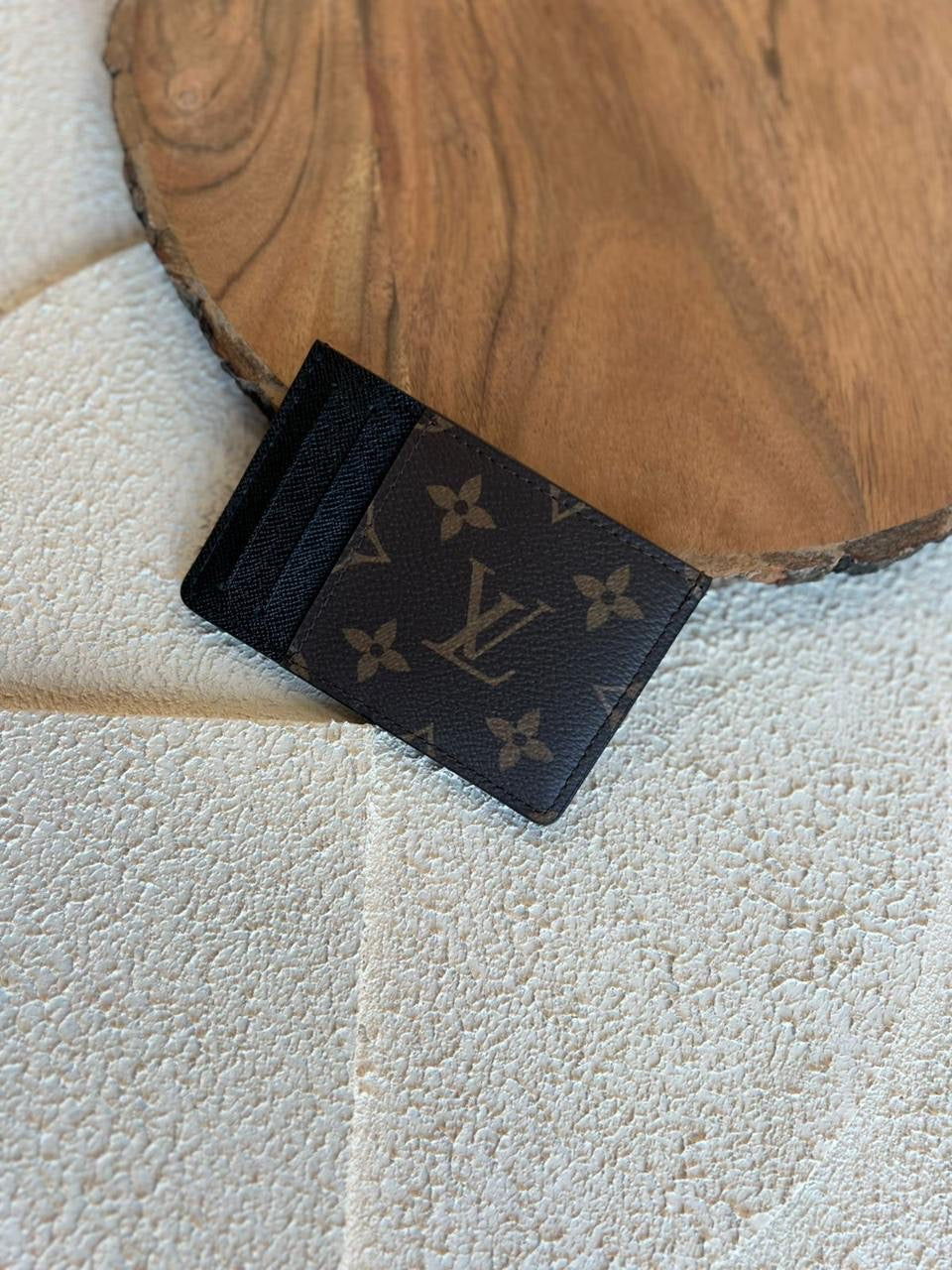 Louis Vuitton CardHolder (VIP Quality)