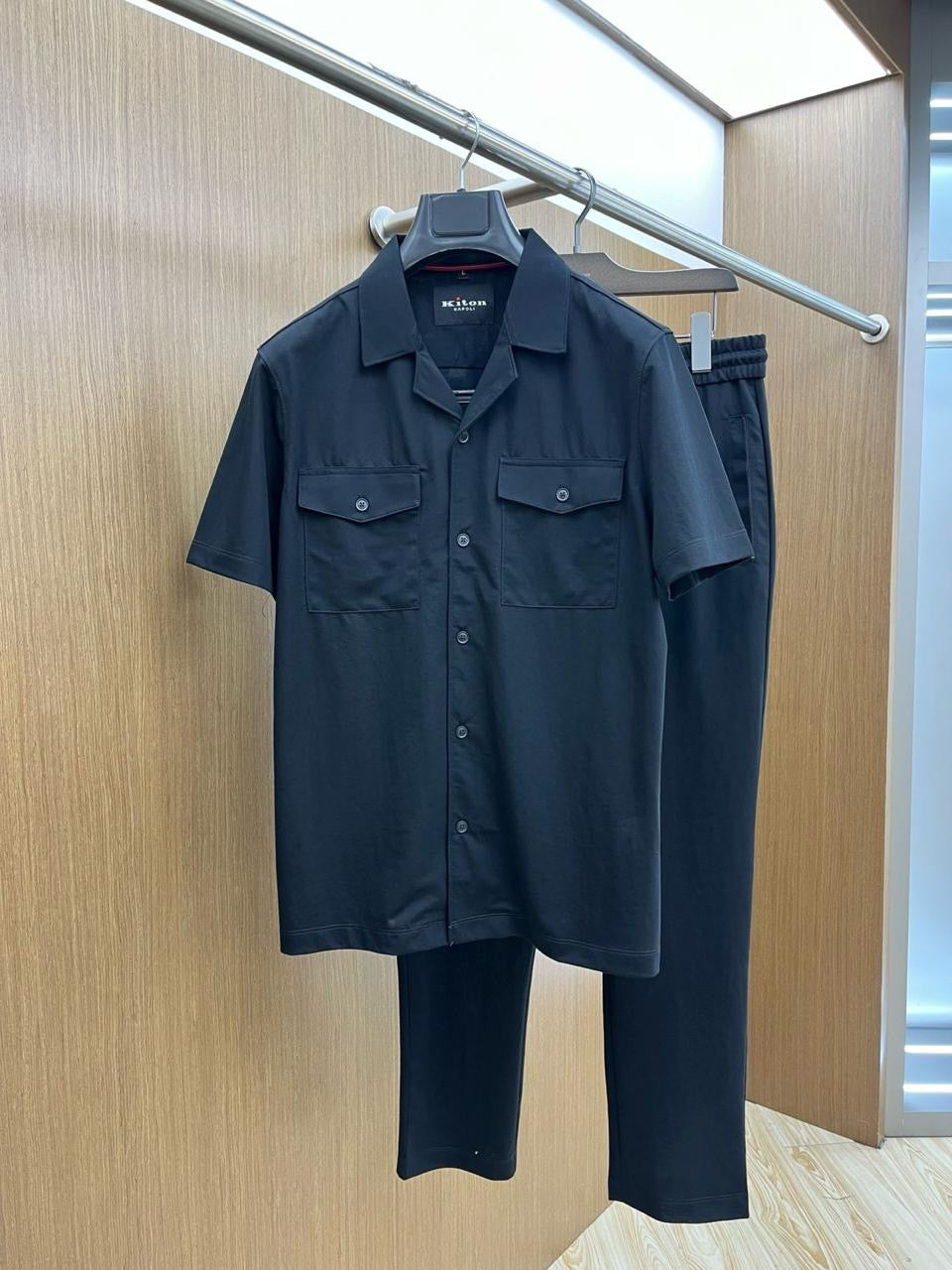 Kiton Set