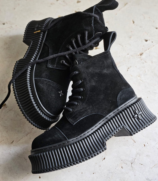 SMFK Boots