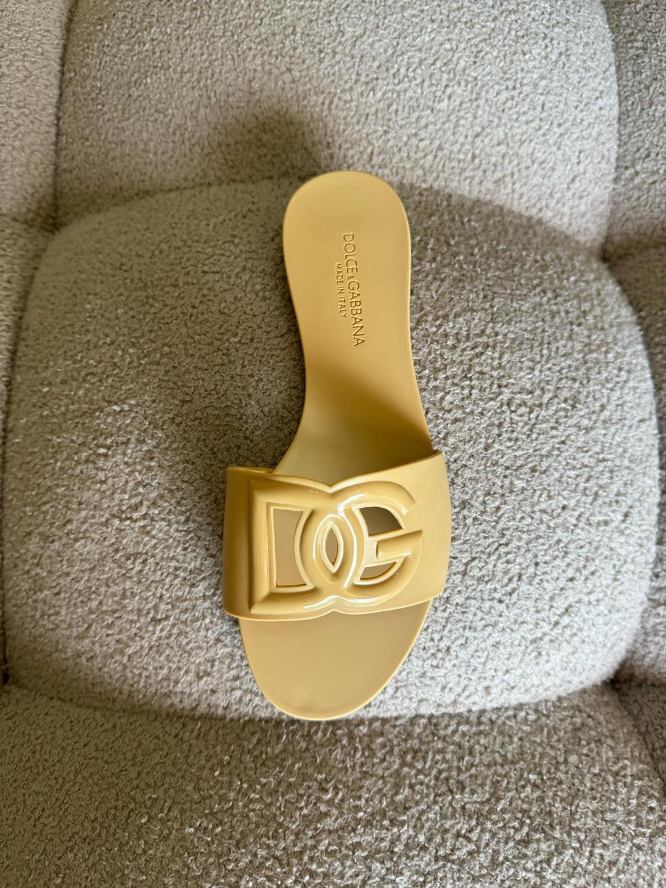 Dolce & Gabbana Slippers 2 colors