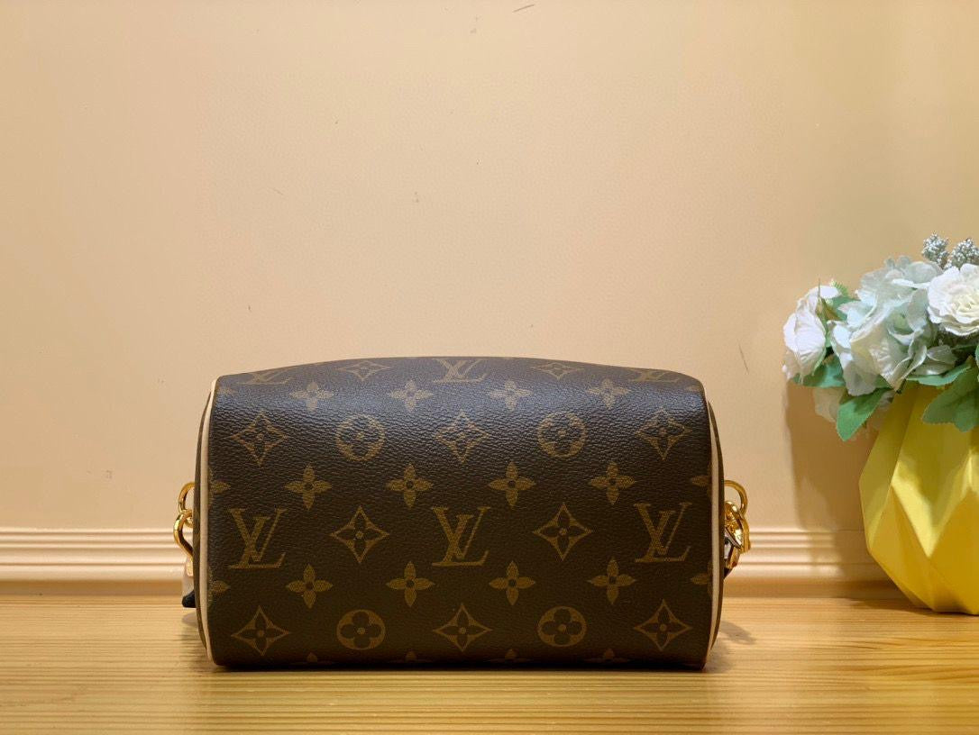 Louis Vuitton Sling Bag (VIP Quality)