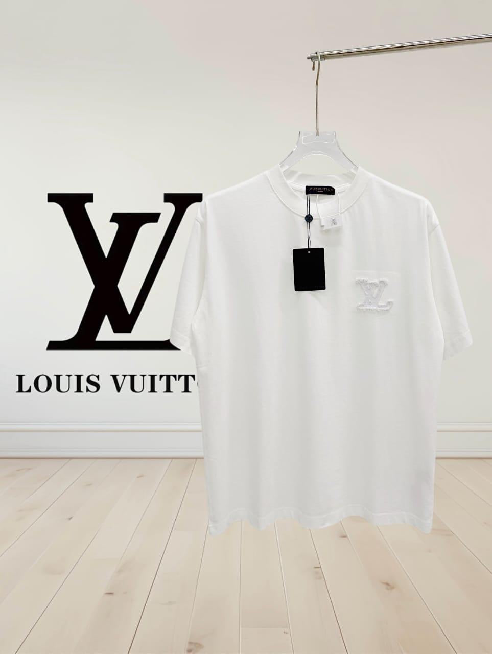 Louis Vuitton T-Shirt 2 colors