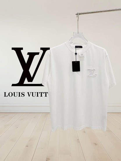 Louis Vuitton T-Shirt 2 colors