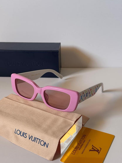 Louis Vuitton Sunglasses 2 colors