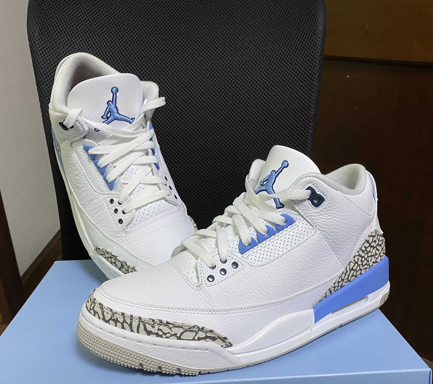 Jordan 3 UNC 2020