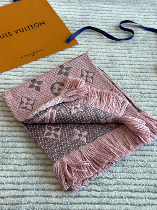 Louis Vuitton Unisex Scarf