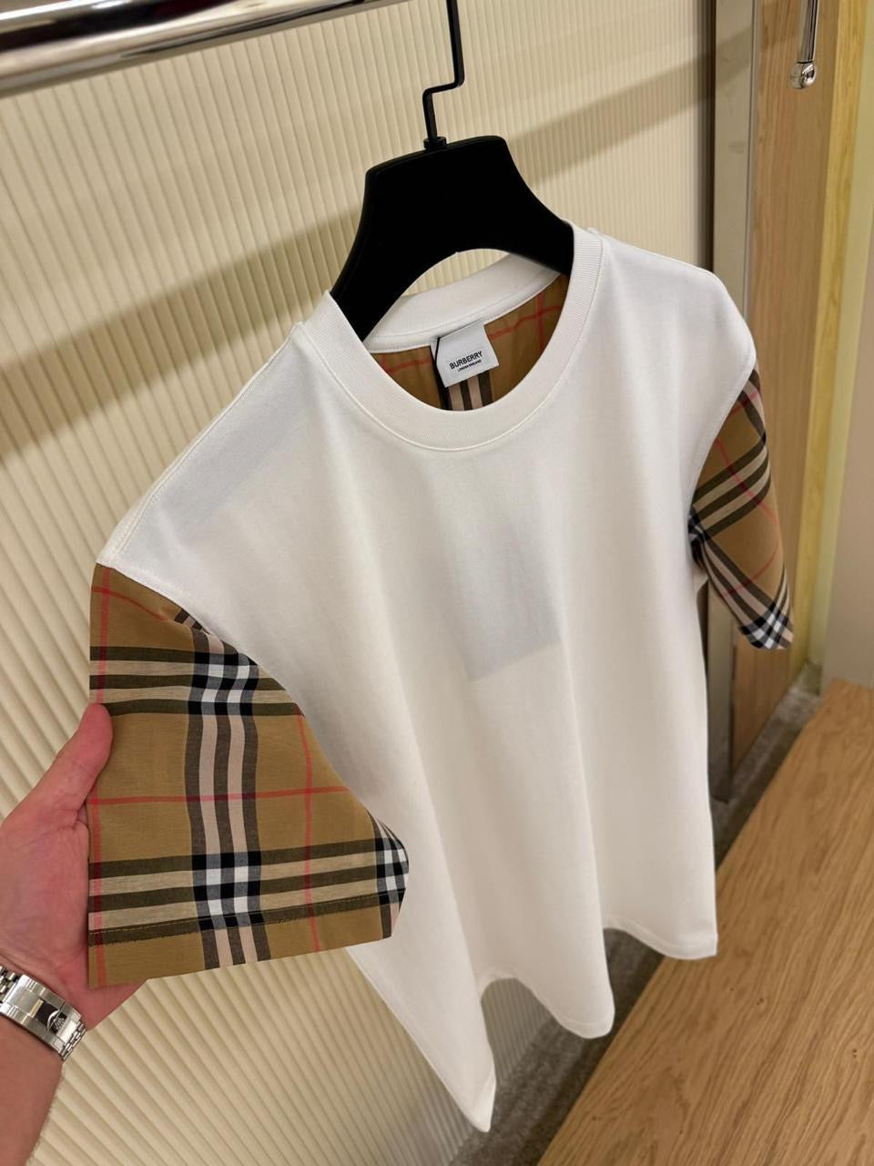 Burberry T-Shirt 2 colors