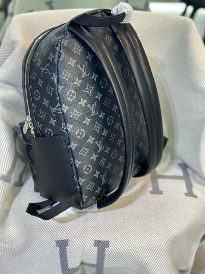 Louis Vuitton Backpack (VIP Quality)