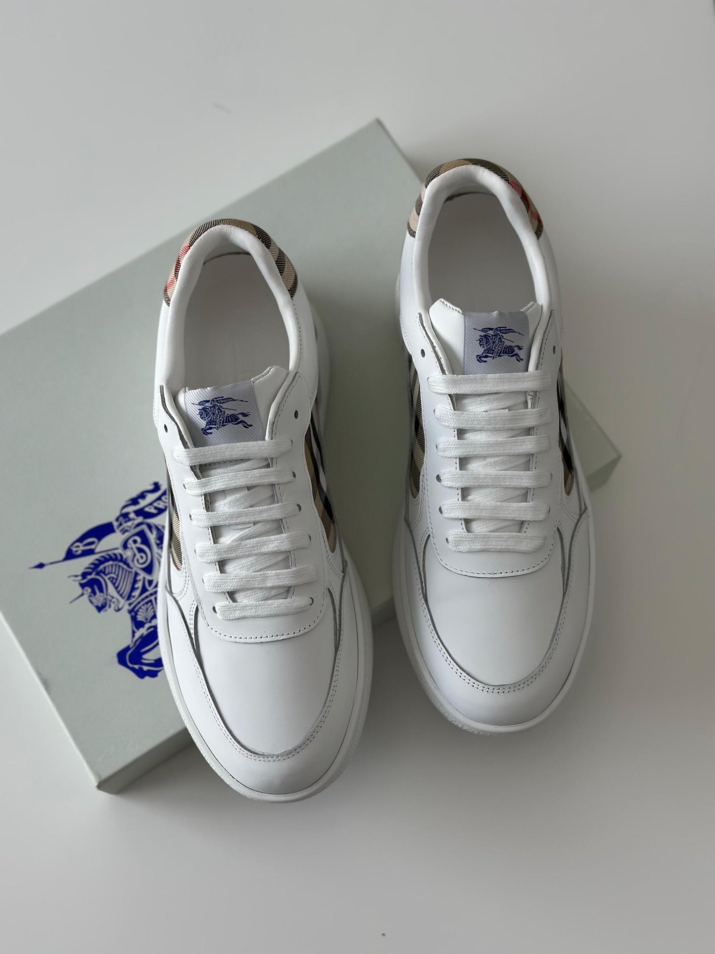 Burberry Sneakers 2 colors
