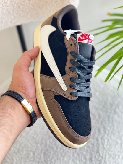 Nike Jordan 1 X Travis Scott Sneakers ( Vip )