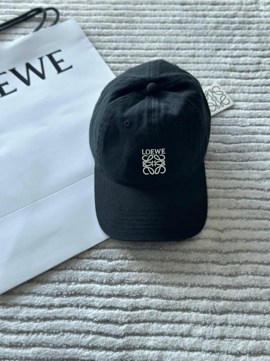 Loewe Caps
