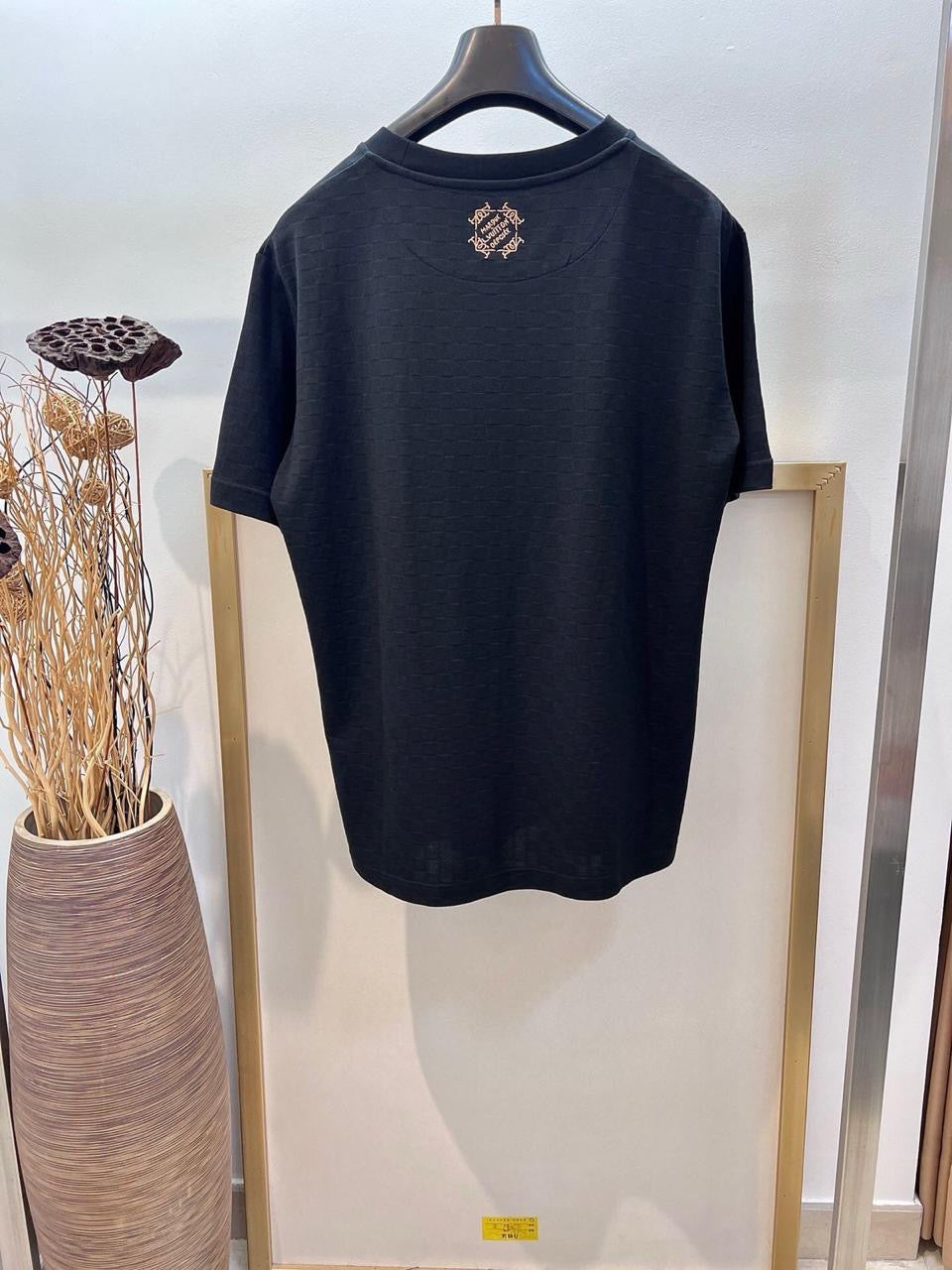 Louis Vuitton T-Shirt 2 colors