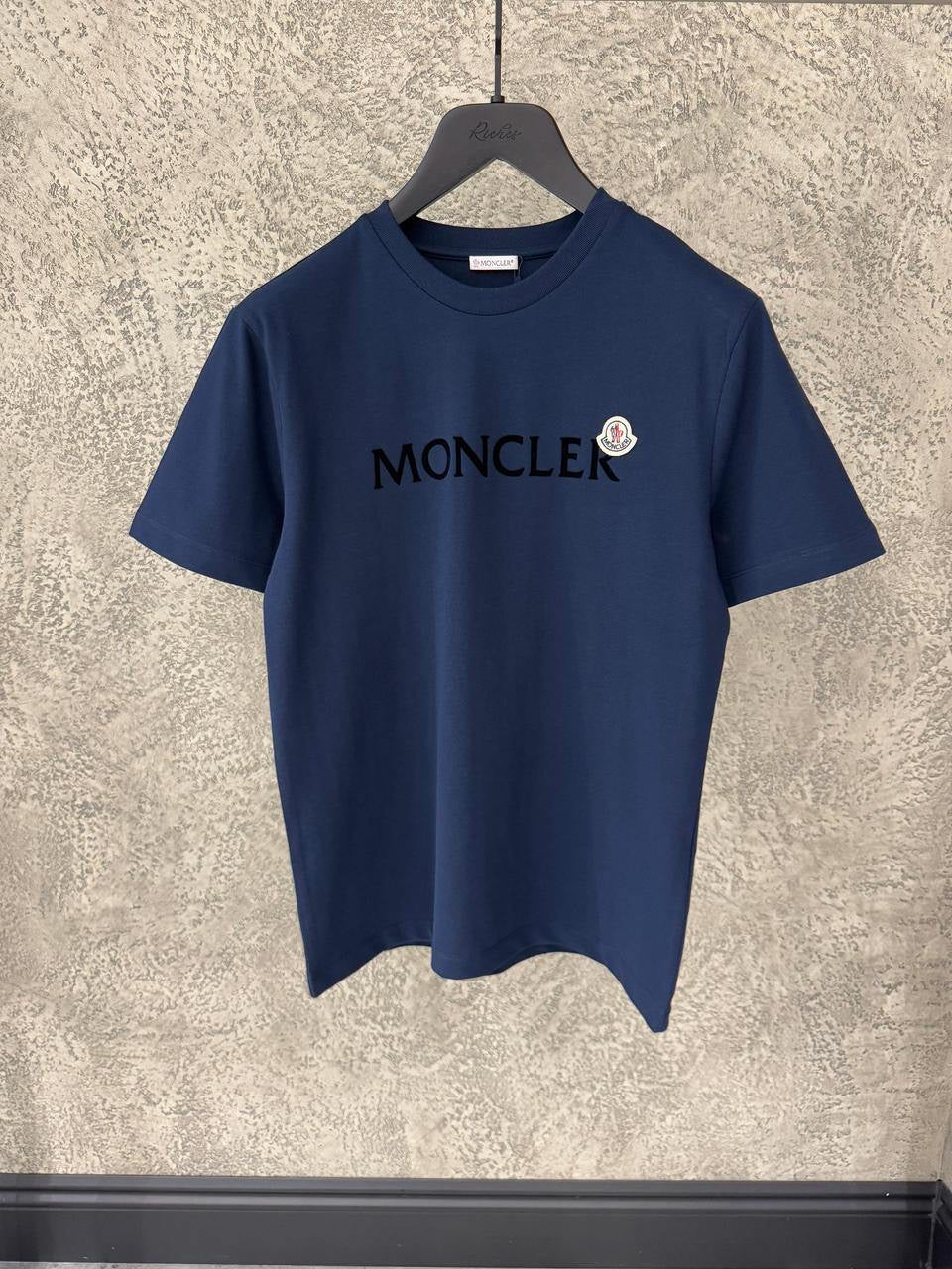 AMI T-Shirt