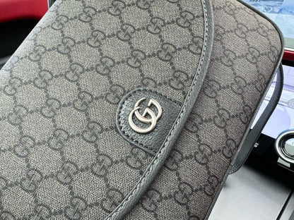 Gucci Messenger Bag