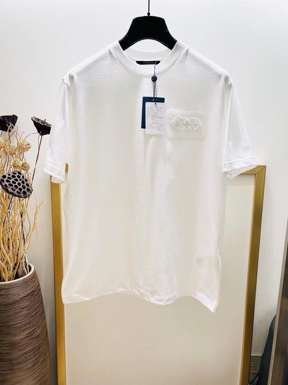 Louis Vuitton T-Shirt 2 colors