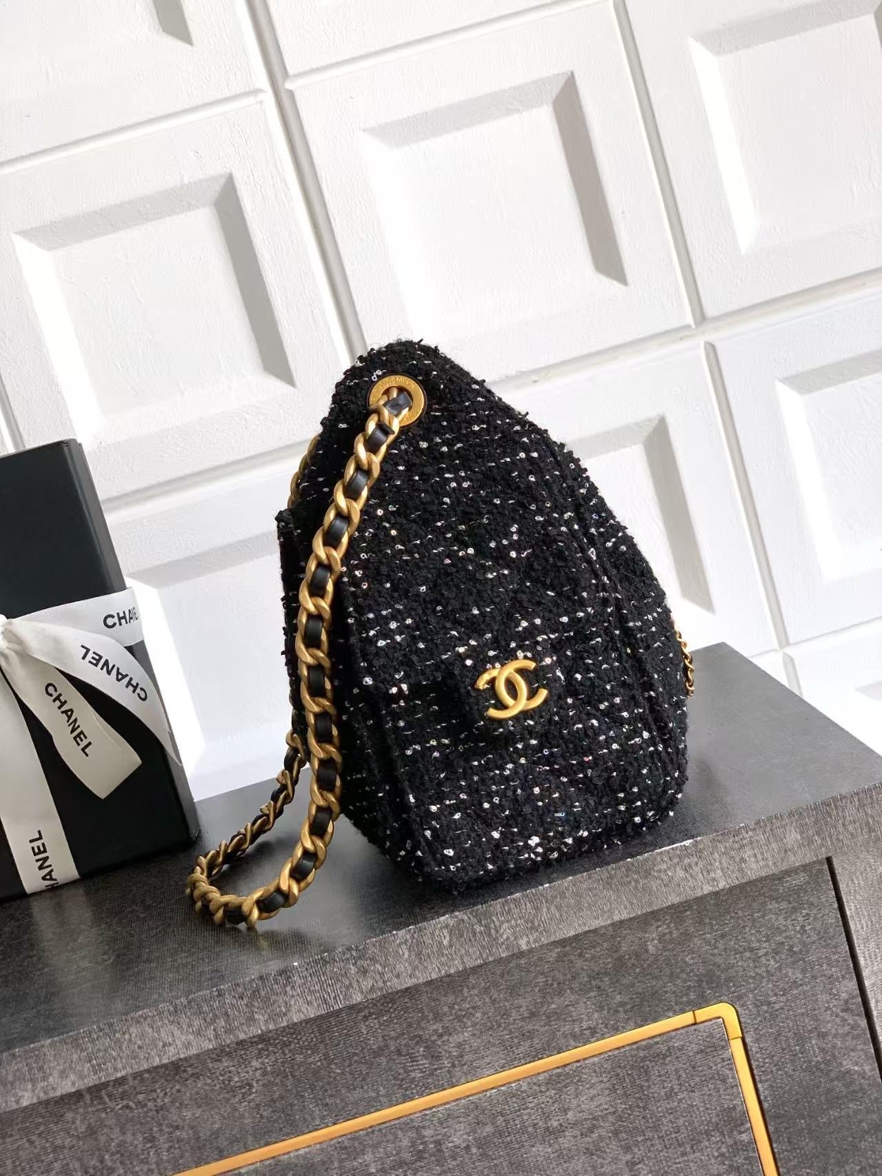 Chanel Shoulder Bag (VIP Quality)