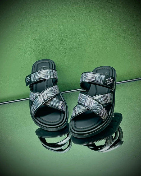 Louis Vuitton Slippers