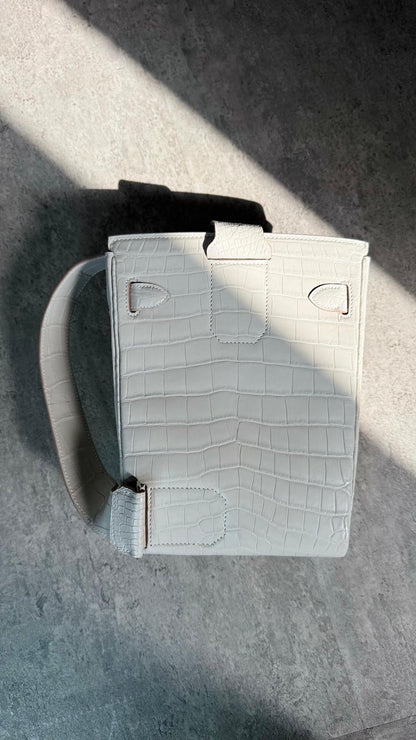 Hermes Backpack (VIP Quality)