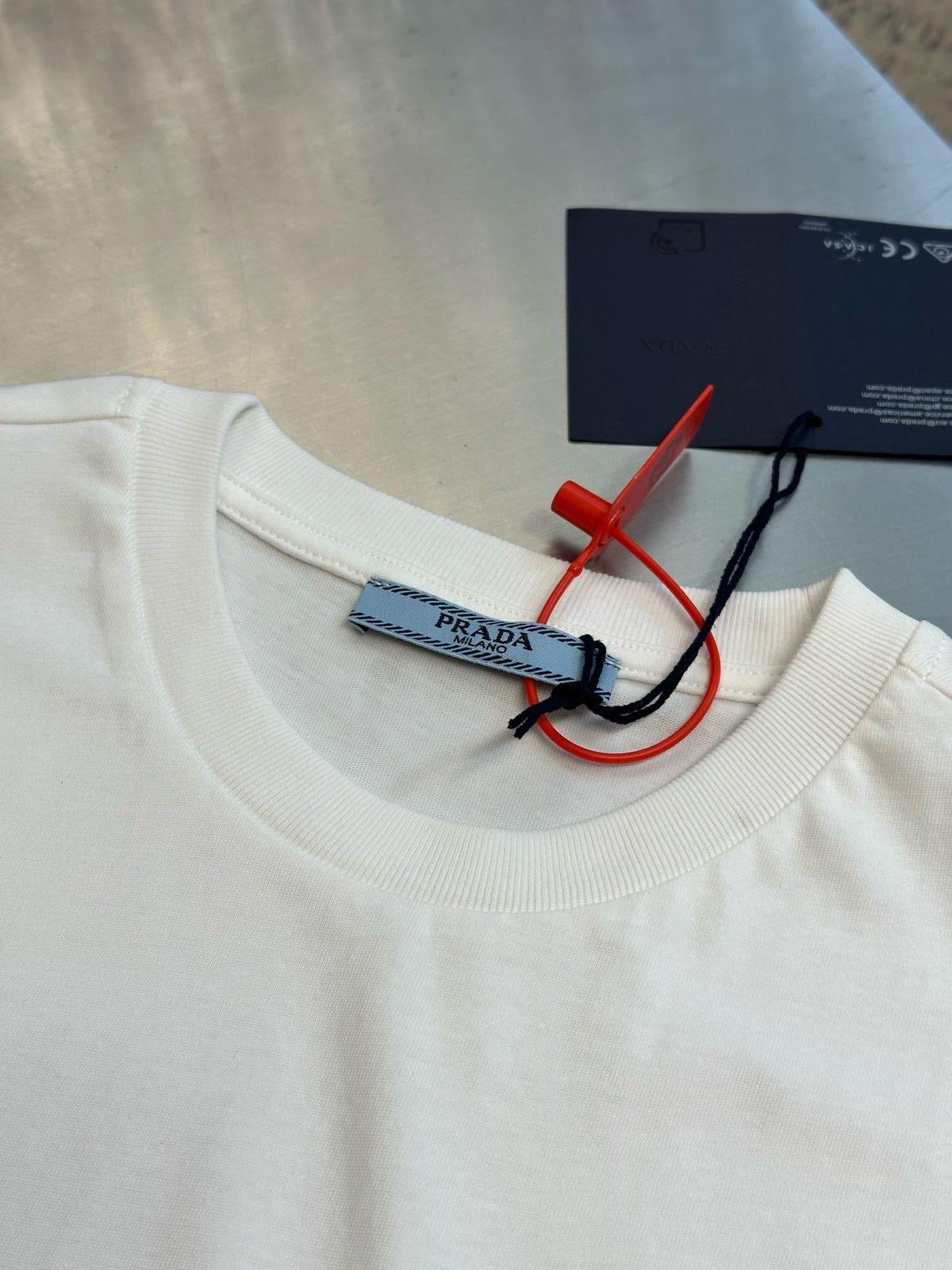 Prada T-Shirt