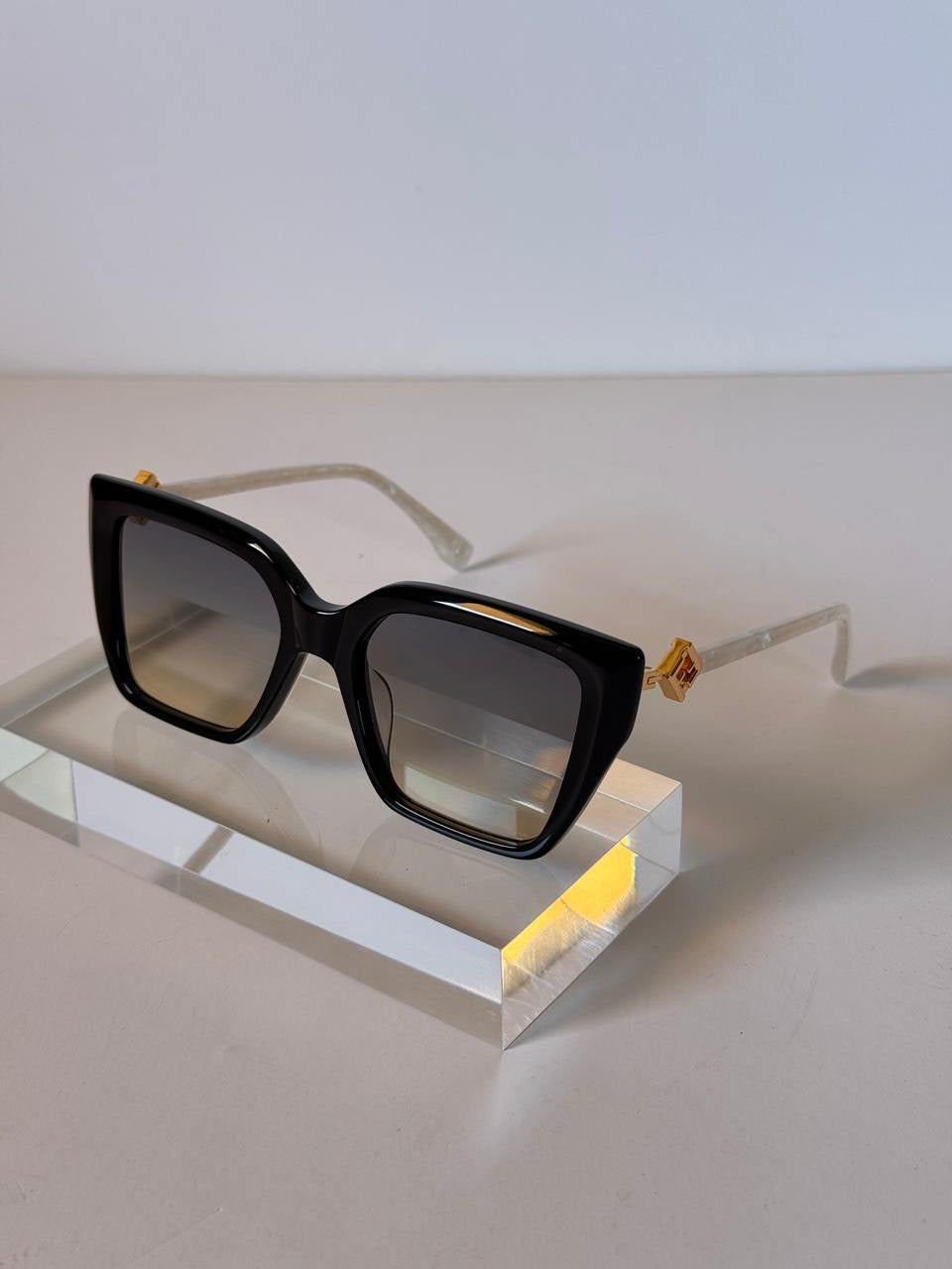 Fendi Sunglasses 5 colors