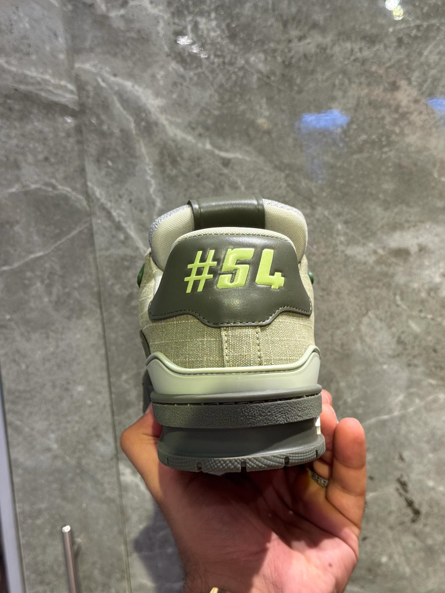 Louis Vuitton Sneakers