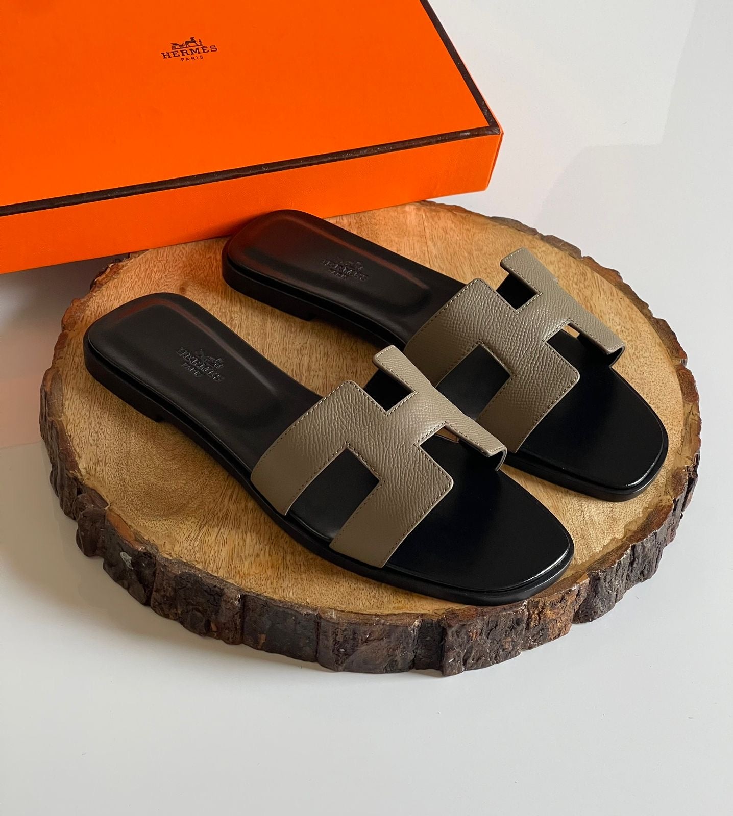 Hermes Slippers
