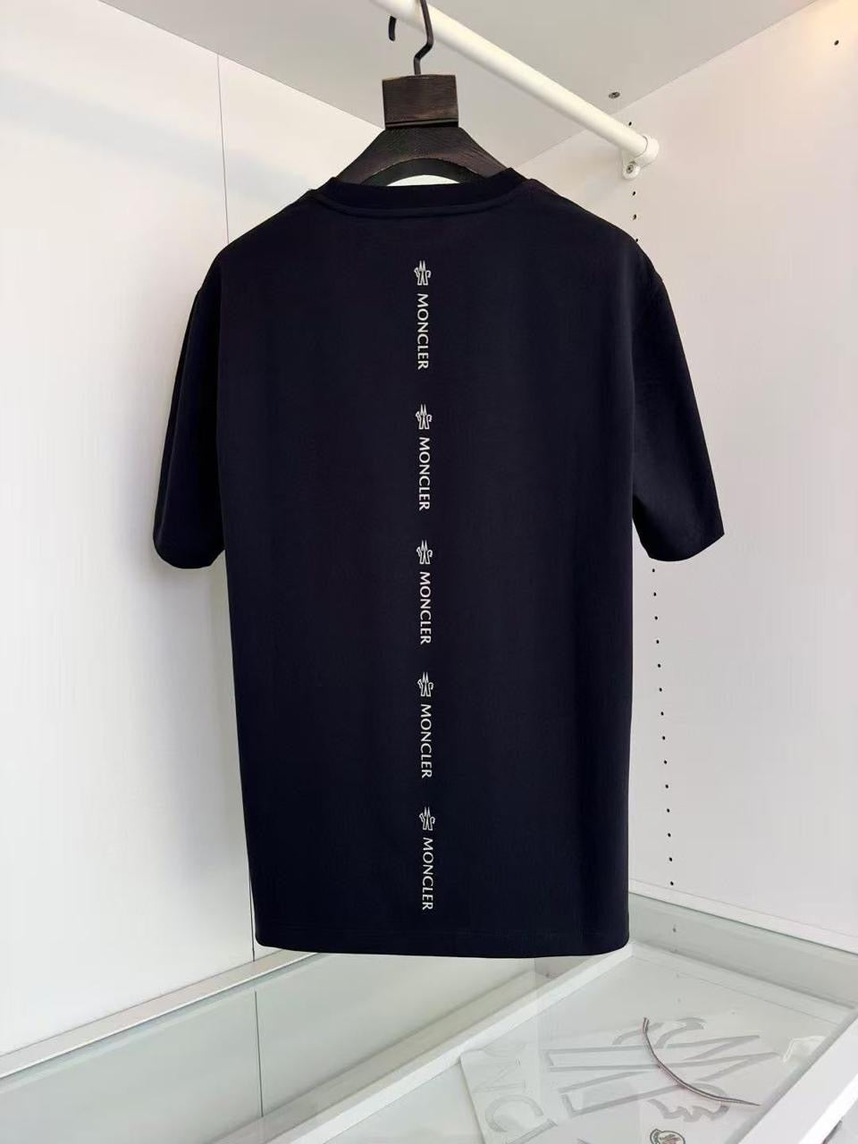 Moncler T-Shirt