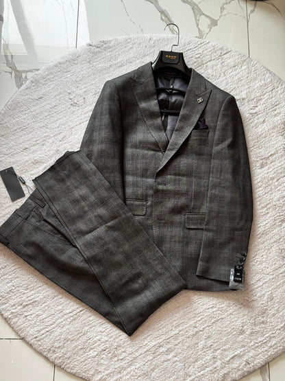 Dolce & Gabbana Suit