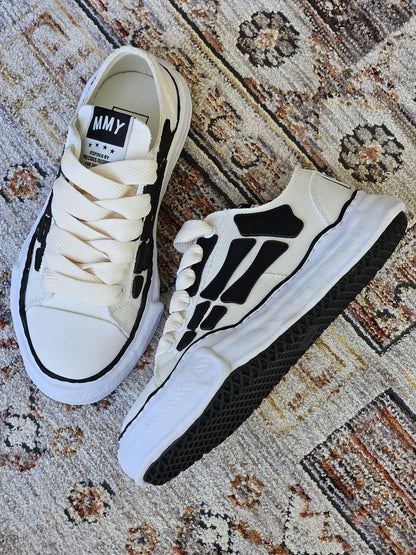Amiri Sneakers
