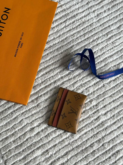 Louis Vuitton CardHolder