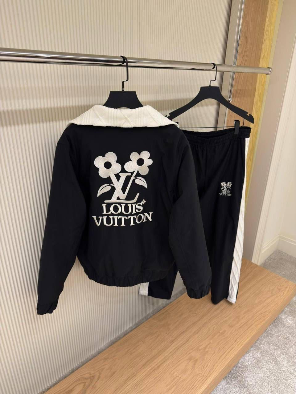 Louis Vuitton TrackSuit