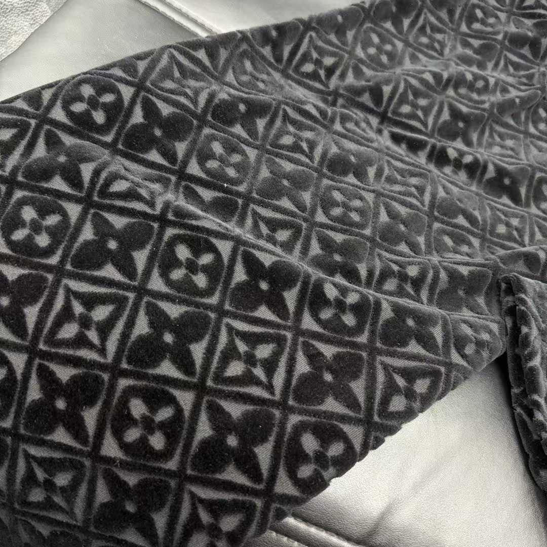 Louis Vuitton Pants