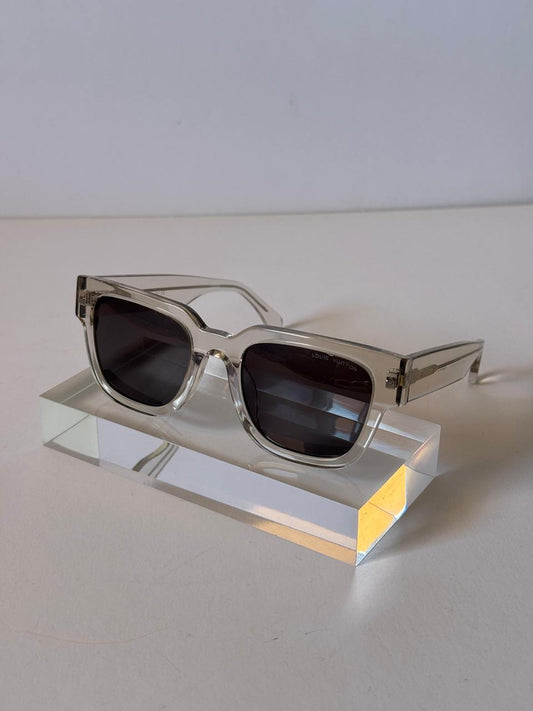 Louis Vuitton Sunglasses 4 colors