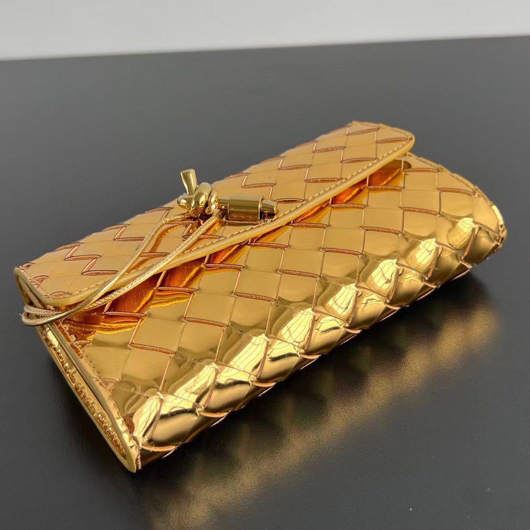 Bottega Veneta Clutch (VIP Quality)