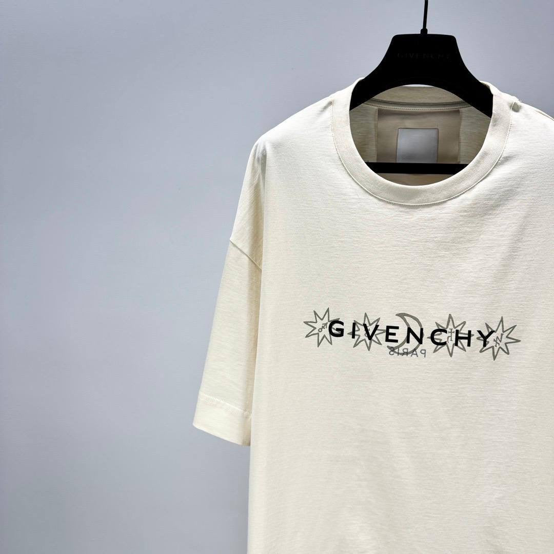 Givenchy T-Shirt