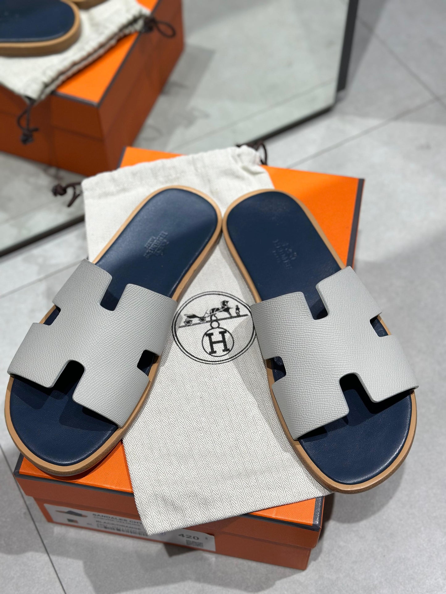 Hermes Slipper
