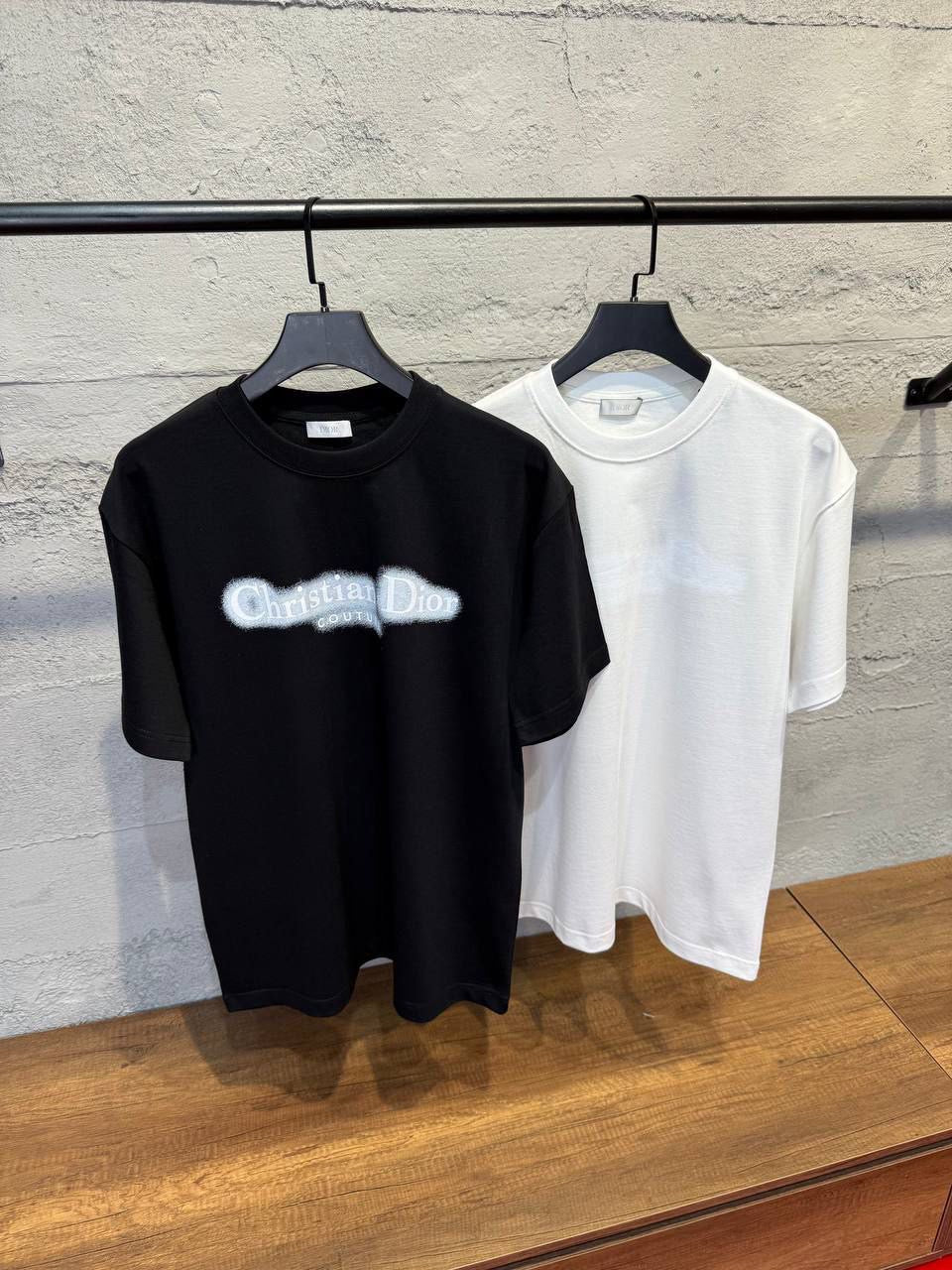 Dior T-Shirt