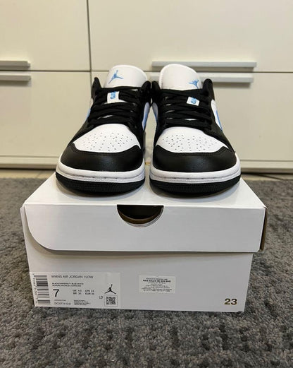 Jordan 1 Low black university