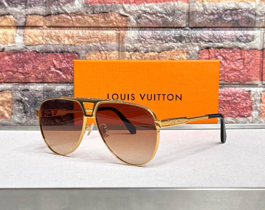 Louis Vuitton Sunglasses 2 colors