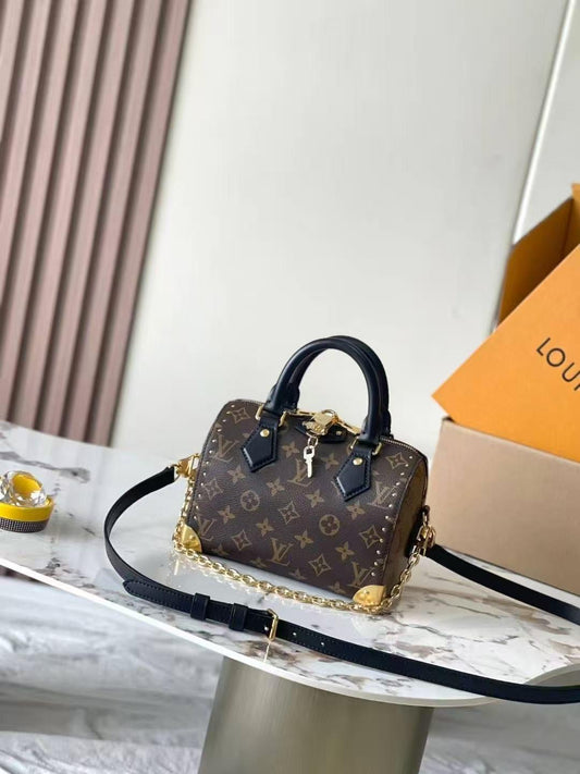 Louis Vuitton Sling
