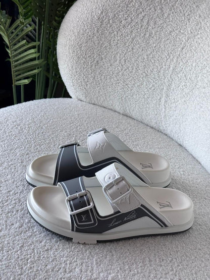 Louis Vuitton Slippers 2 colors